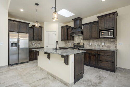 New Home Builder with Kitchen Custom Cabinets