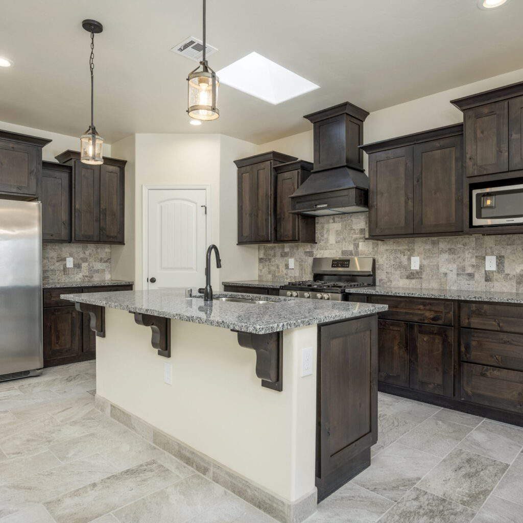 Home Remodeler for Kitchen with Custom Cabinets